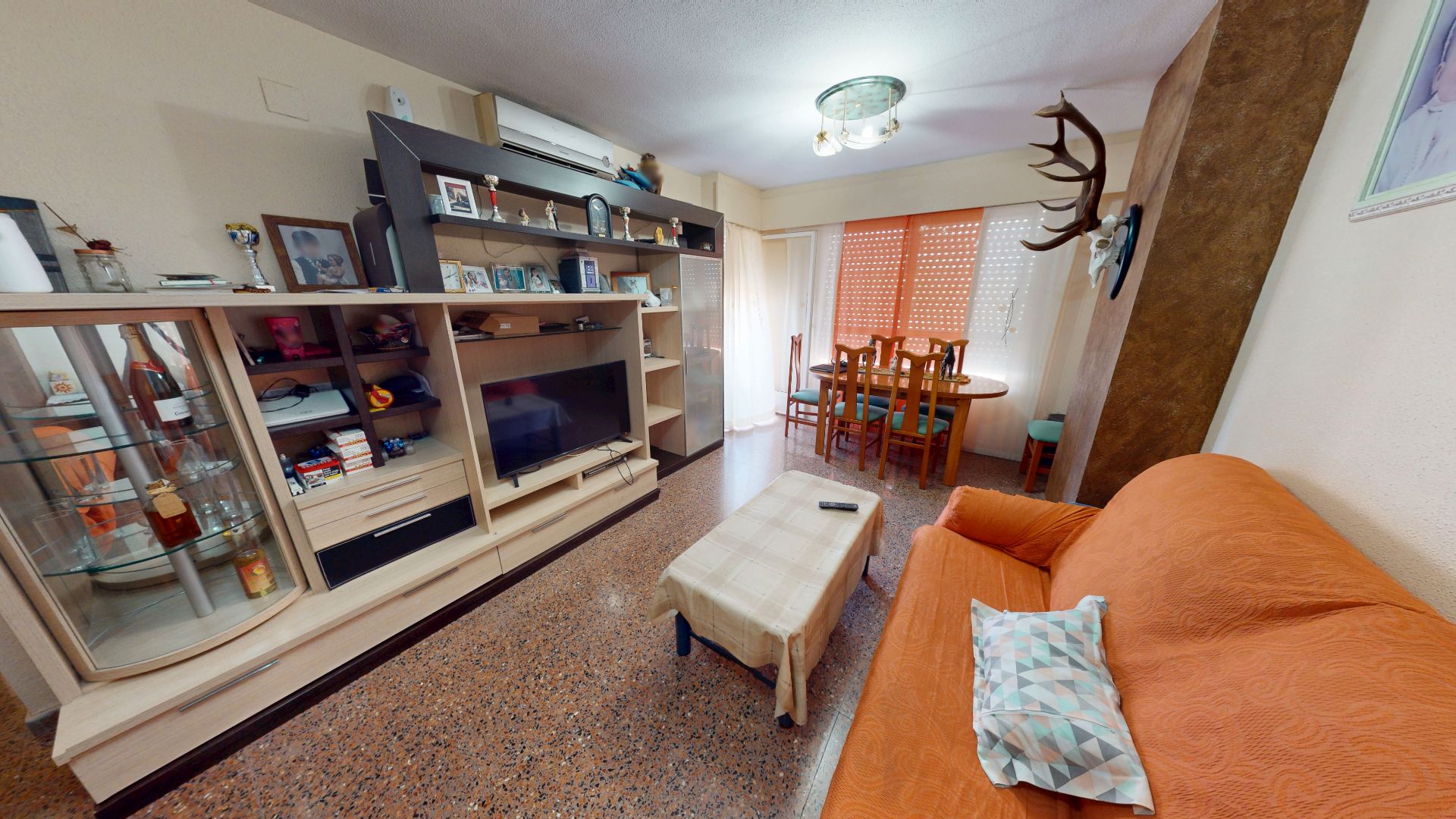 Sala de estar de Piso en venta en Mutxamel con Aire acondicionado, Terraza y Amueblado