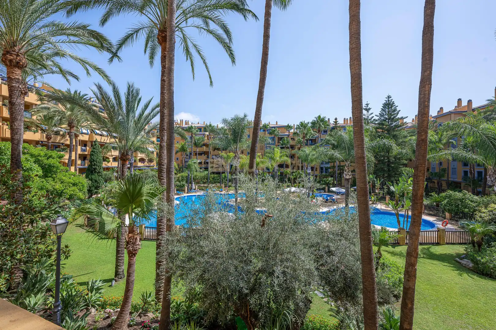 Jardín de Apartamento en venta en Marbella con Aire acondicionado, Jardín privado y Horno