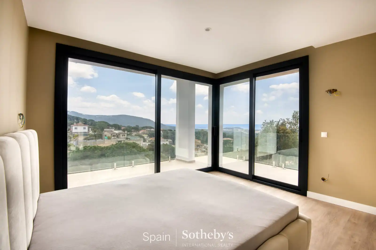 Bedroom of Houses for sale in Lloret de Mar  with Heating, Private garden and Terrace