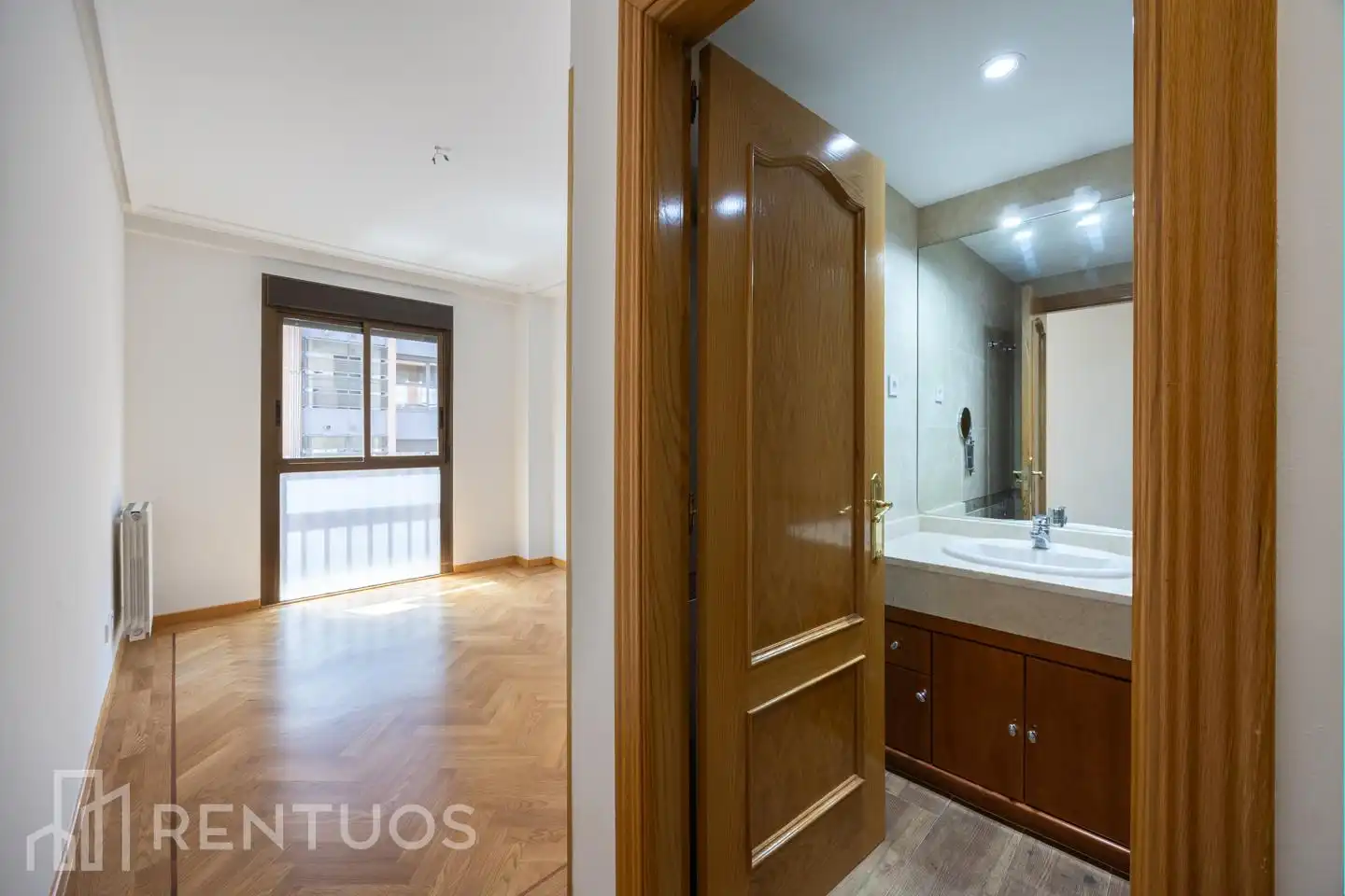 Schlafzimmer von Wohnung zur Miete in Madrid mit Klimaanlage, Heizung und Parkett