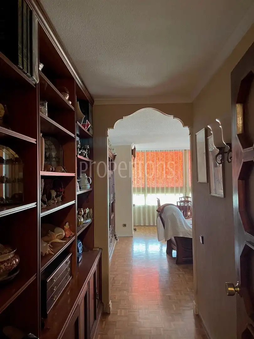 Flat for sale in Vistahermosa, imagen 2