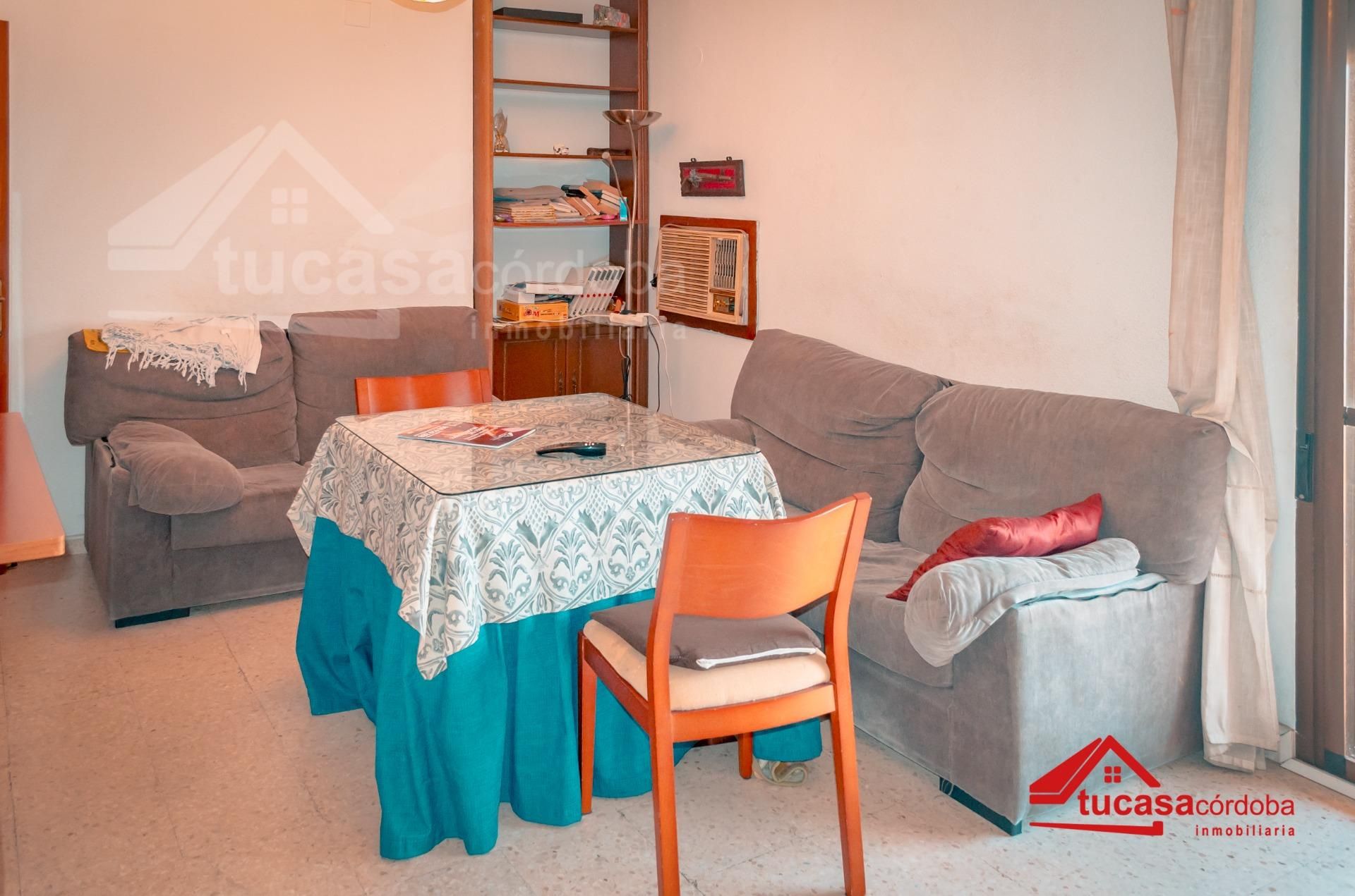 Sala d'estar de Pis en venda en  Córdoba Capital amb Aire condicionat i Terrassa