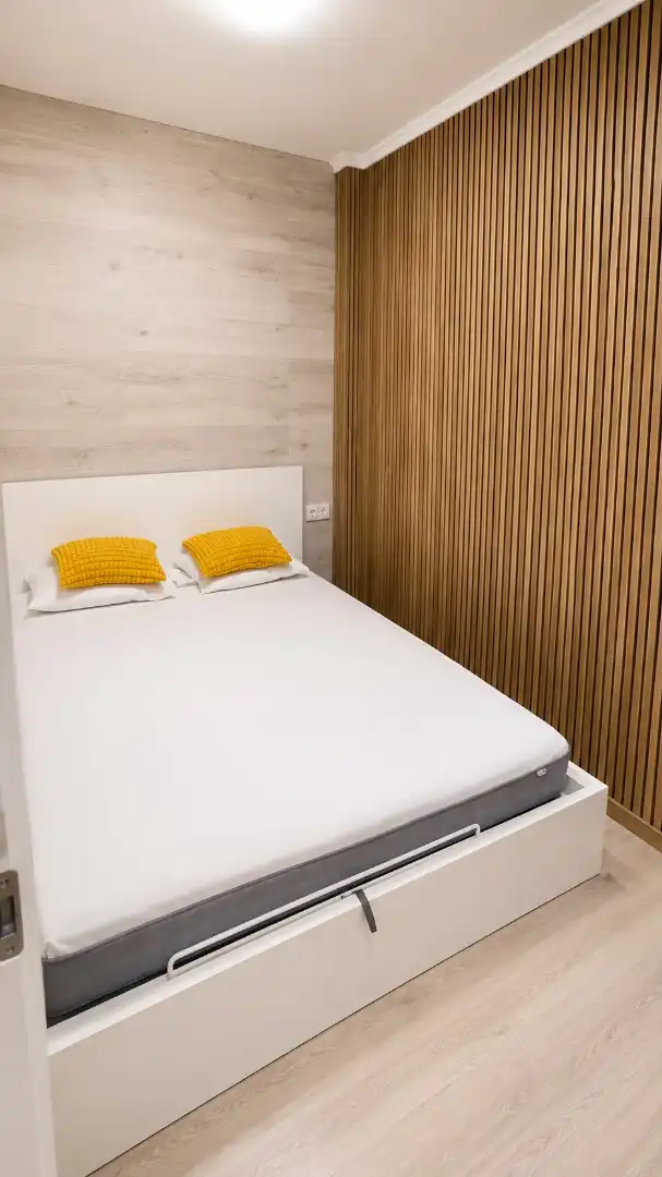 Dormitori de Loft de lloguer en Valencia amb Aire condicionat, Moblat i Forn