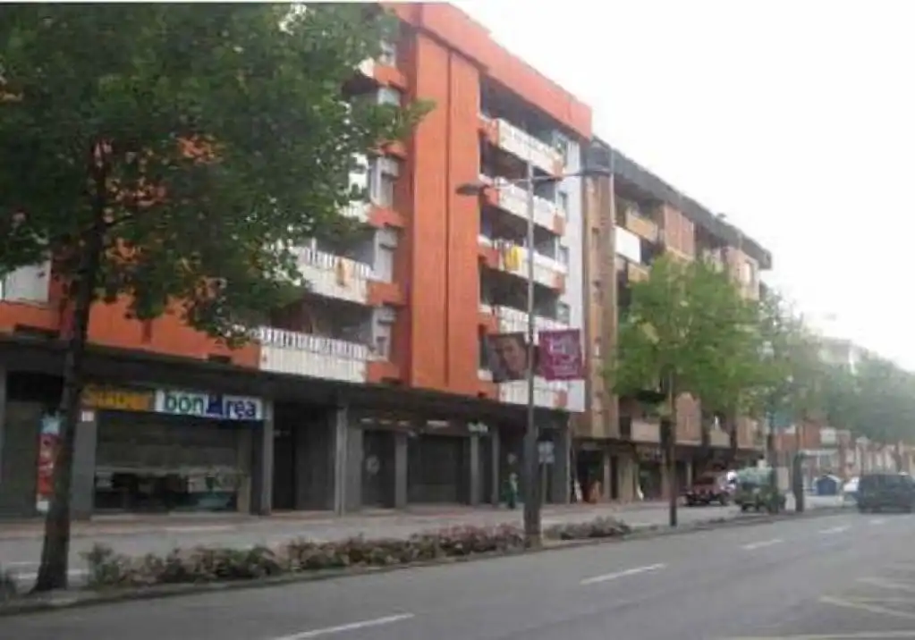 Piso en venta en C/ Roma, Manlleu