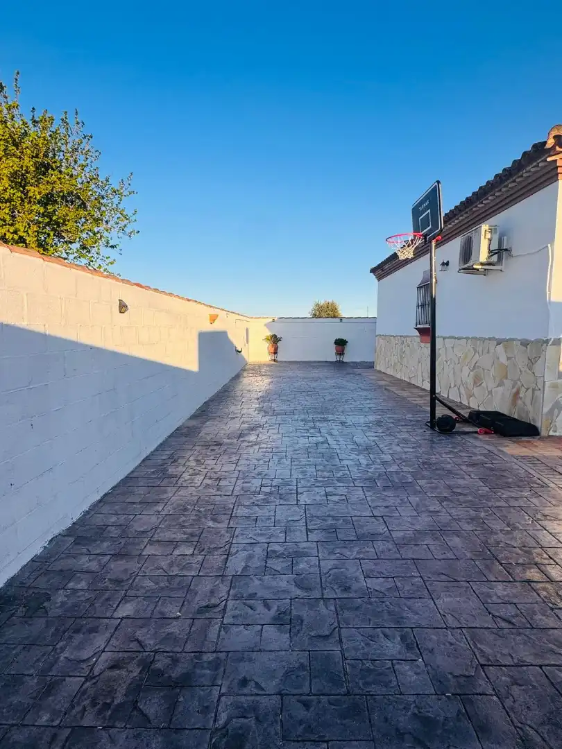 Terrace of Houses for sale in Chiclana de la Frontera  with Air Conditioner, Private garden and Storage room
