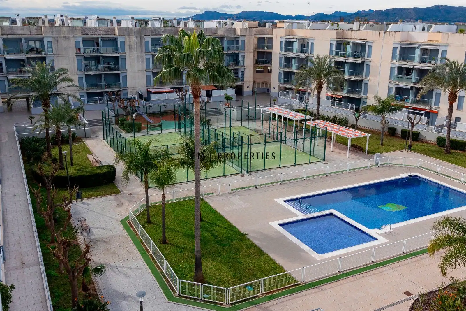 Attic for rent in Costa Brava, Almenara