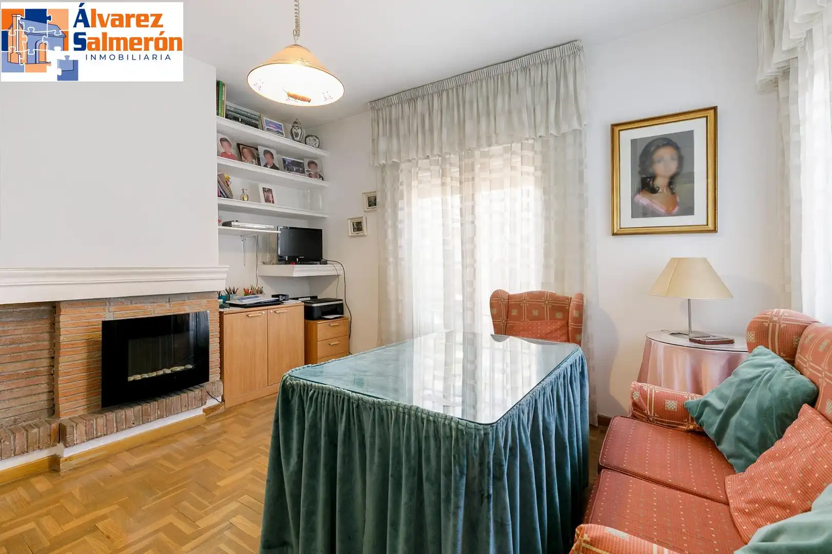 Dormitori de Casa o xalet en venda en Granada