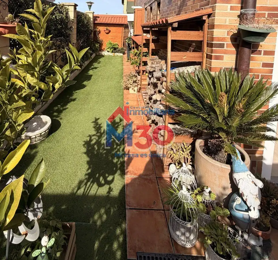 Terrace of Houses for sale in Miranda de Ebro  with Heating, Terrace and Storage room