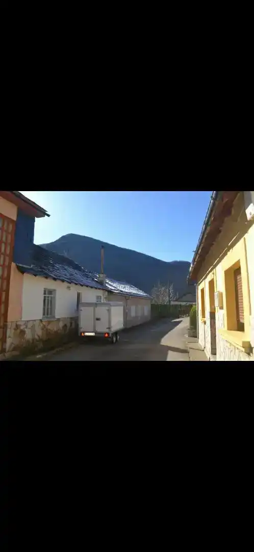 Vista exterior de Casa o chalet en venta en Villablino con Jardín privado, Trastero y Amueblado