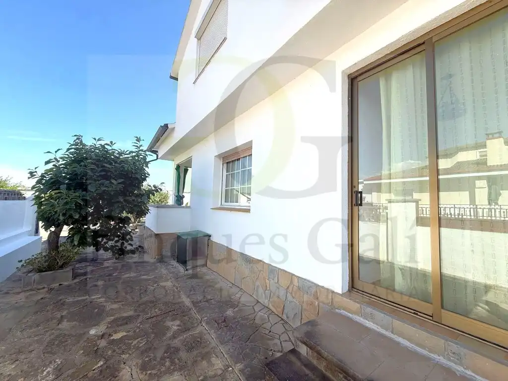 Exterior view of Houses for sale in Castellgalí
