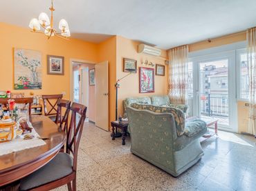 Apartament amb ascensor en venda a 20 Calle Marchamalo #PLANTA 8