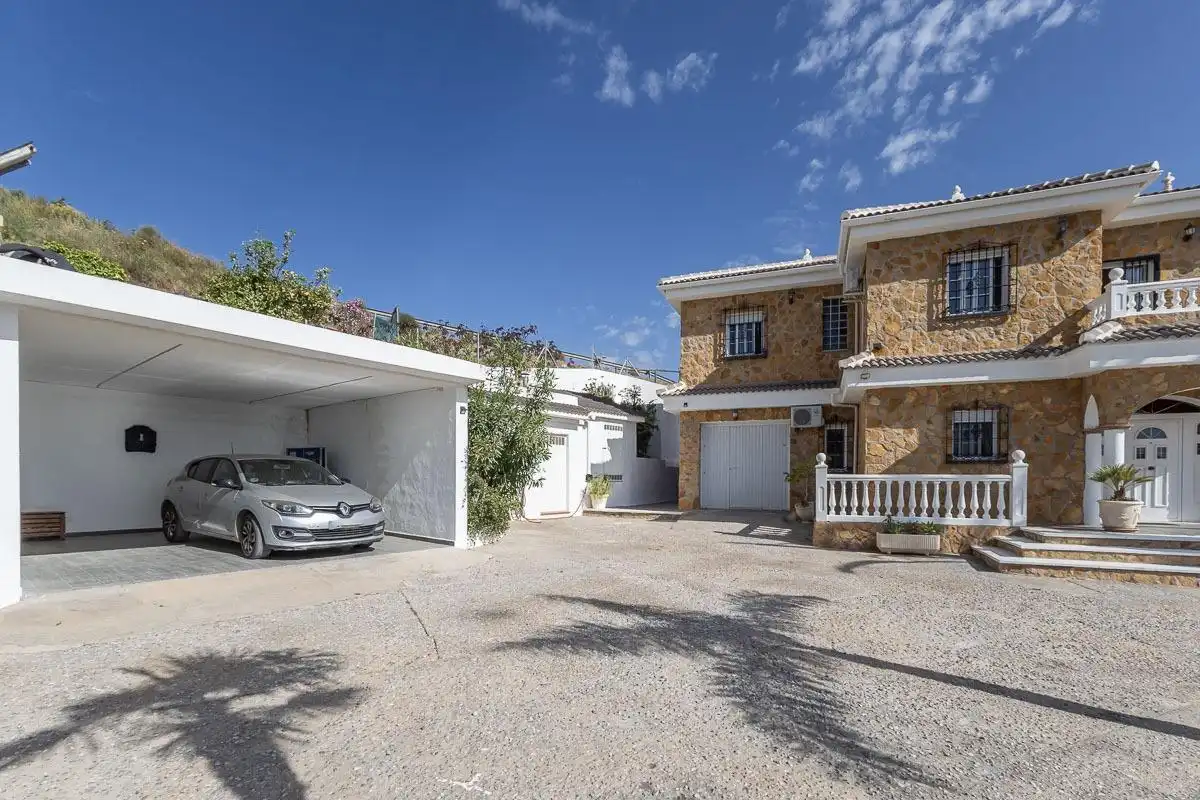 Vista exterior de Casa o chalet en venta en Ítrabo con Calefacción, Jardín privado y Terraza