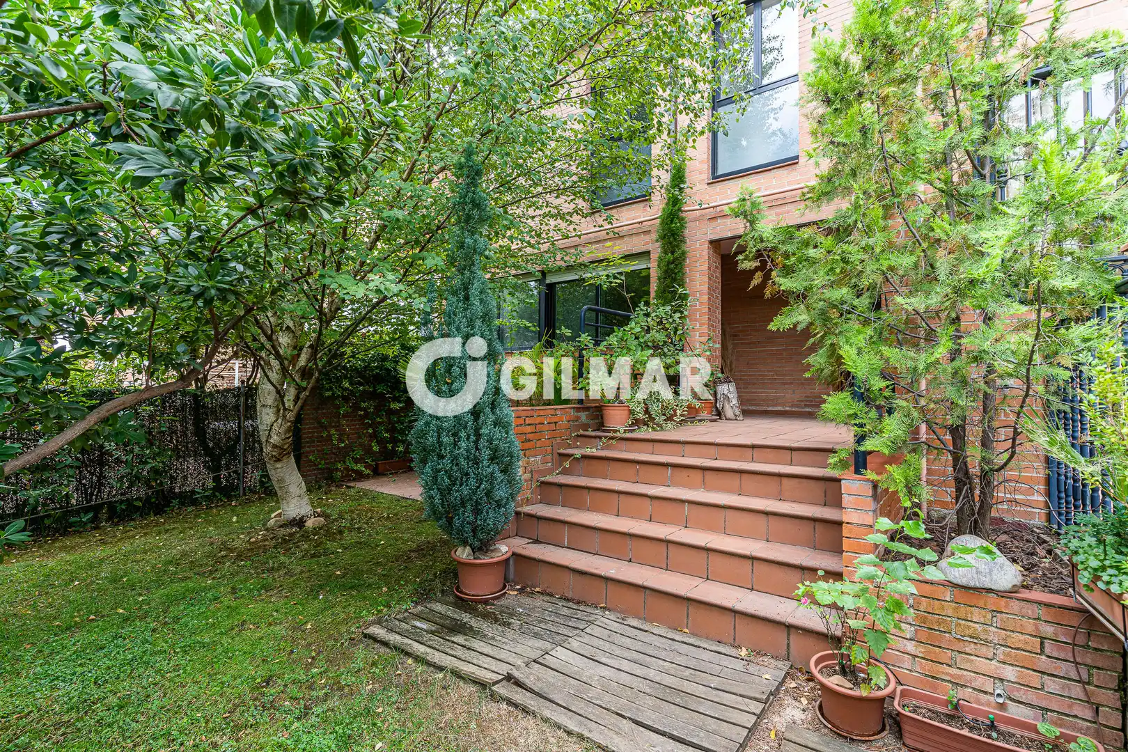Garden of Detached homes for sale in Pozuelo de Alarcón  with Heating, Private garden and Swimming Pool