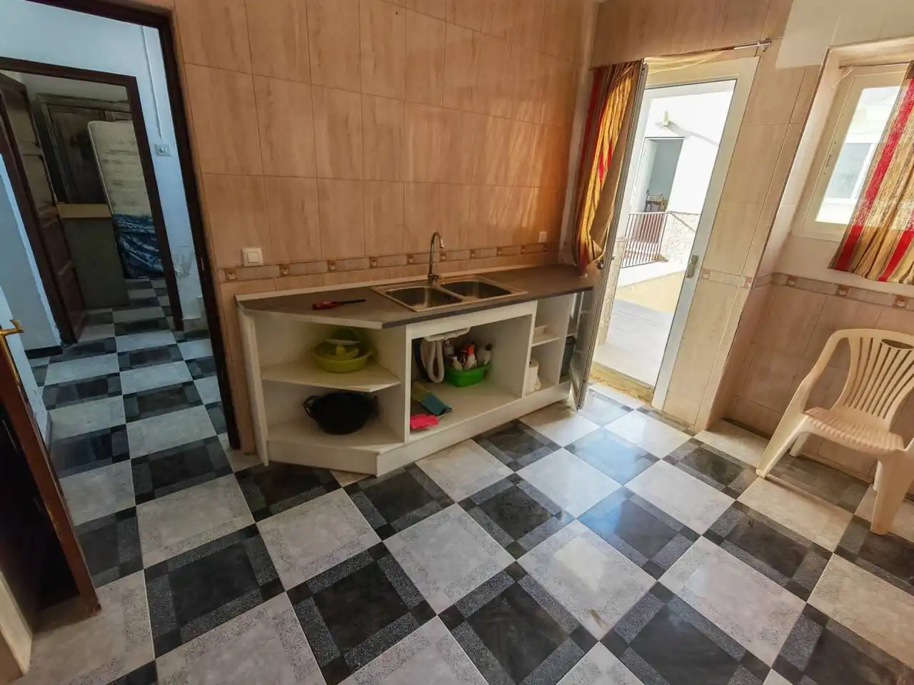 Cuina de Casa o xalet en venda en Moraleda de Zafayona amb Aire condicionat, Calefacció i Jardí privat