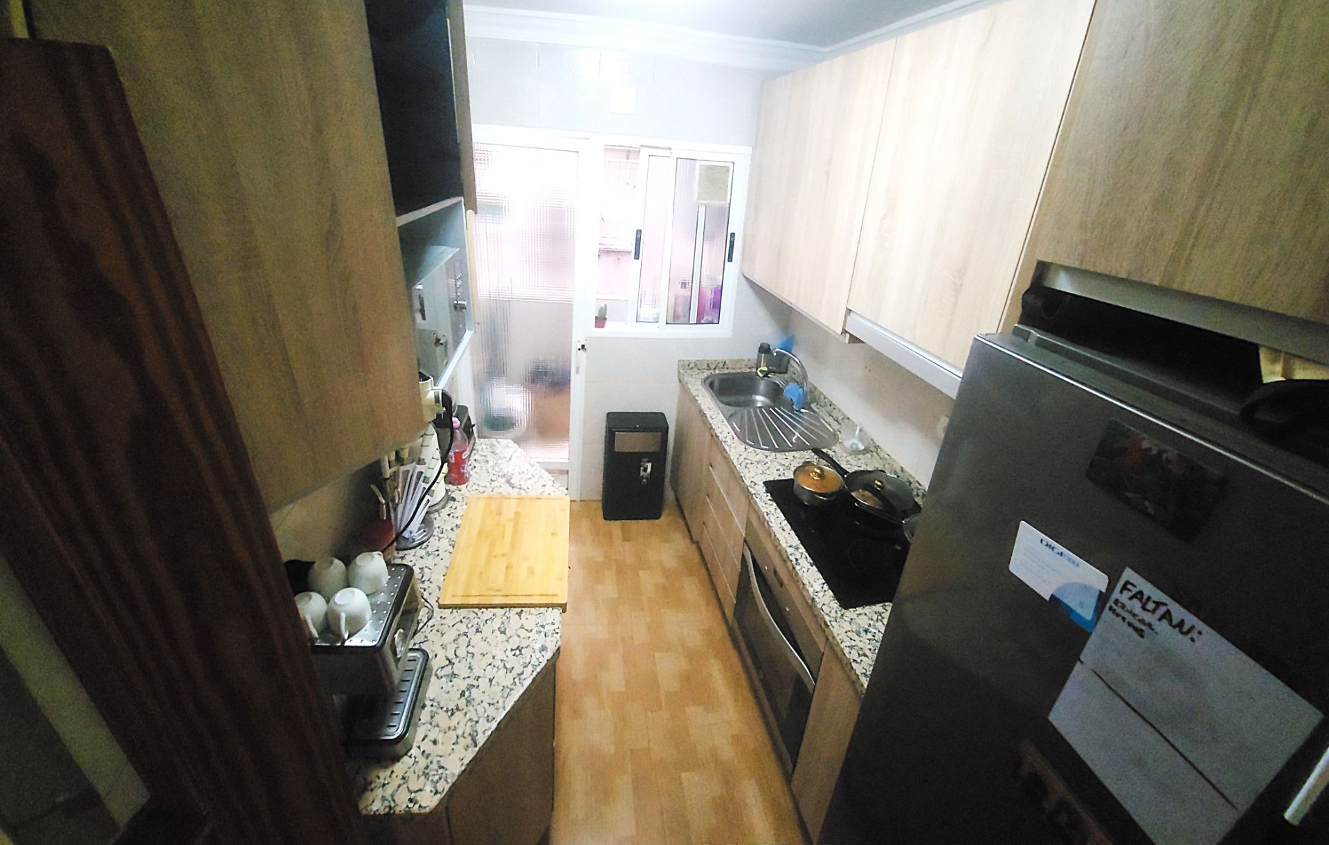 Kitchen of Flat for sale in  Granada Capital  with Air Conditioner