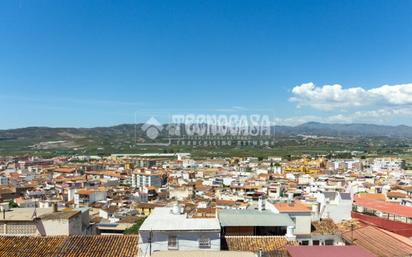 Vista exterior de Casa adosada en venda en Vélez-Málaga
