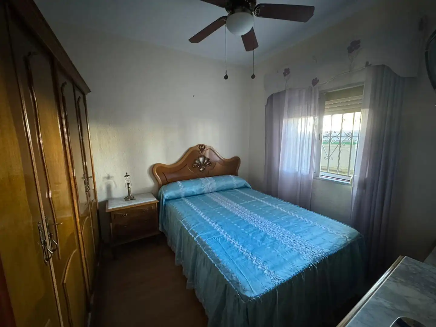 Bedroom of Flat for sale in Sevilla