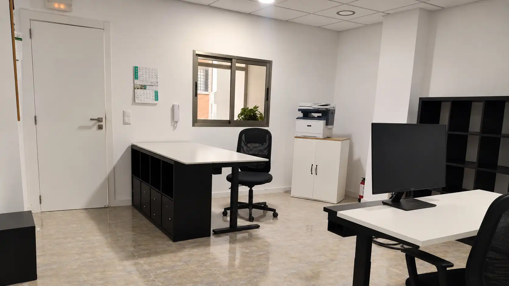 Local comercial de lloguer a Plaza Xúquer, imagen 5