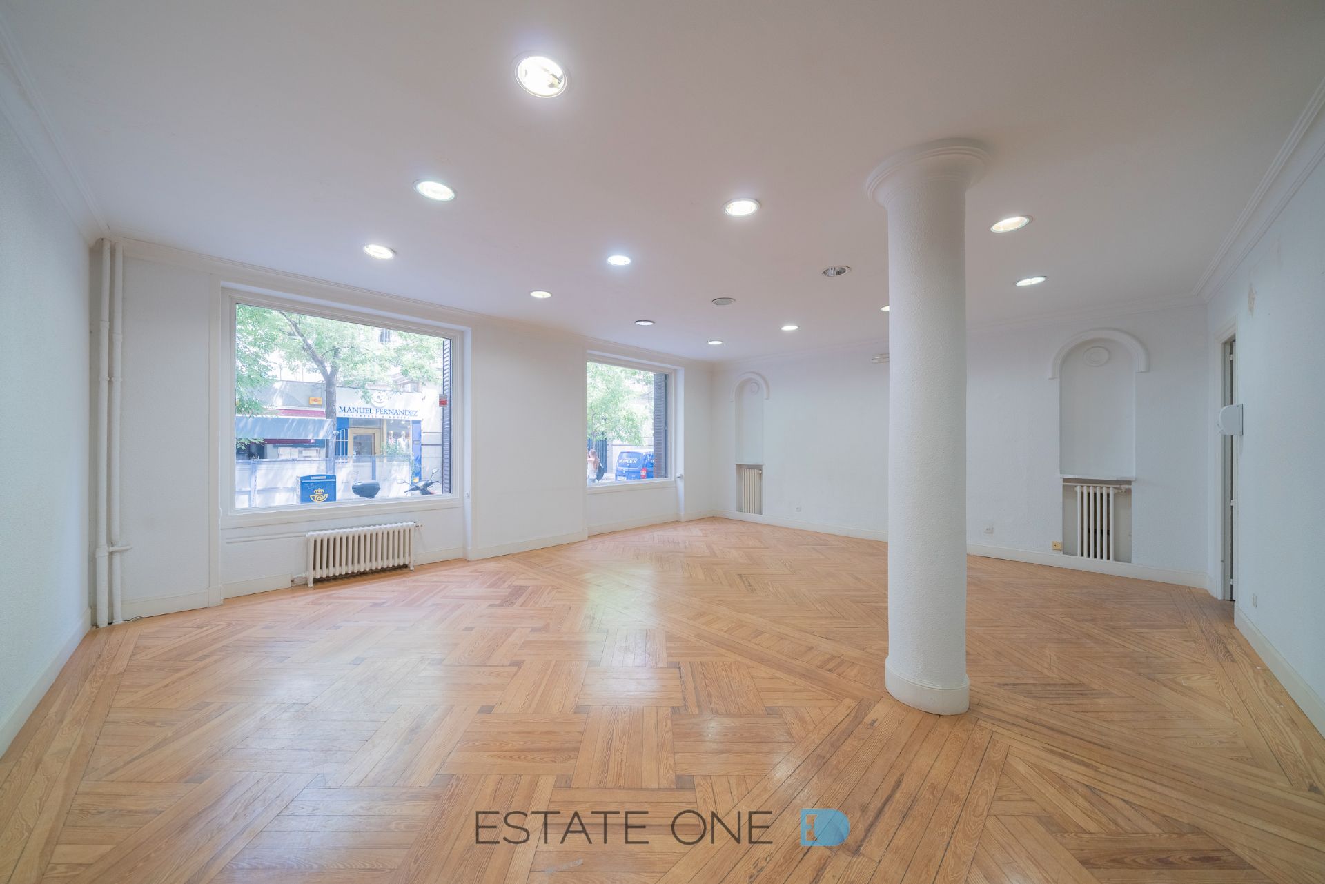 Exterior view of Flat for sale in  Madrid Capital  with Air Conditioner, Heating and Terrace