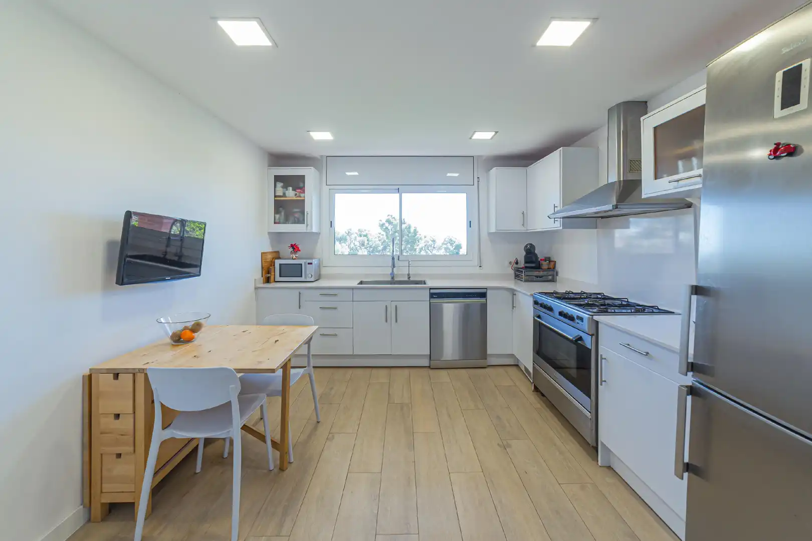 Kitchen of Houses for sale in Castelldefels  with Air Conditioner, Heating and Private garden