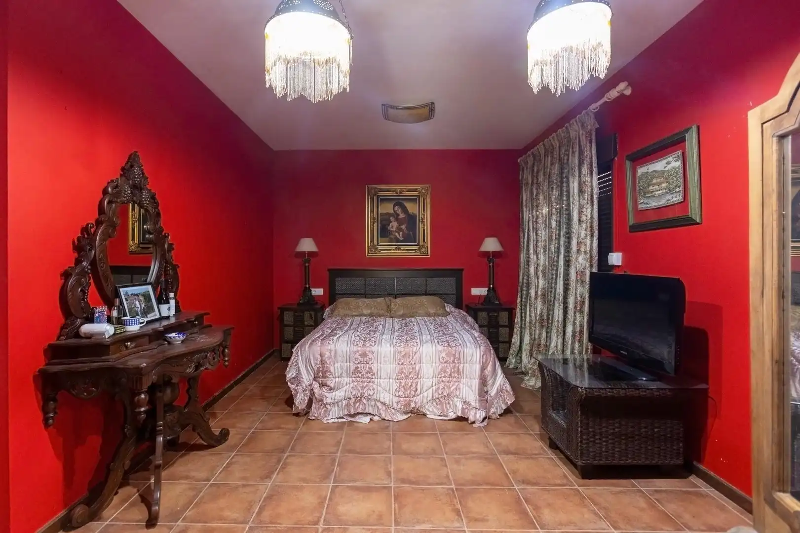 Dormitori de Casa o xalet en venda en Almuñécar amb Calefacció, Jardí privat i Terrassa