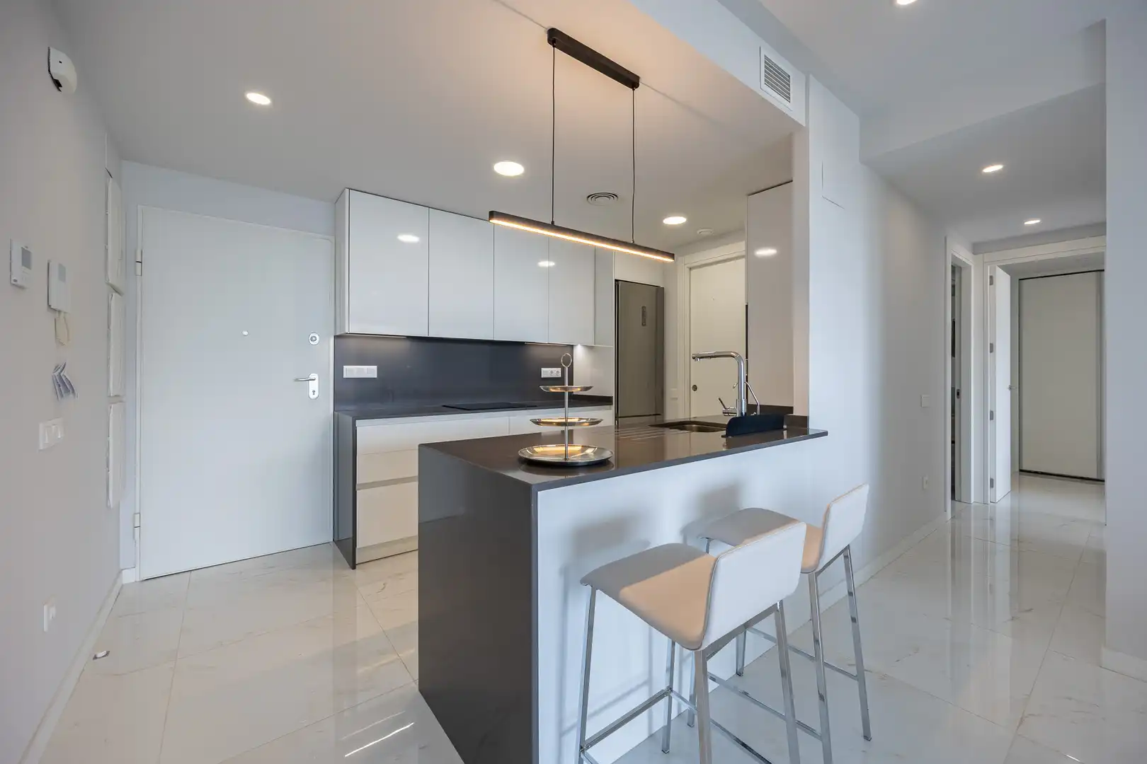 Cocina de Apartamento en venta en Benidorm con Trastero, Piscina y Amueblado