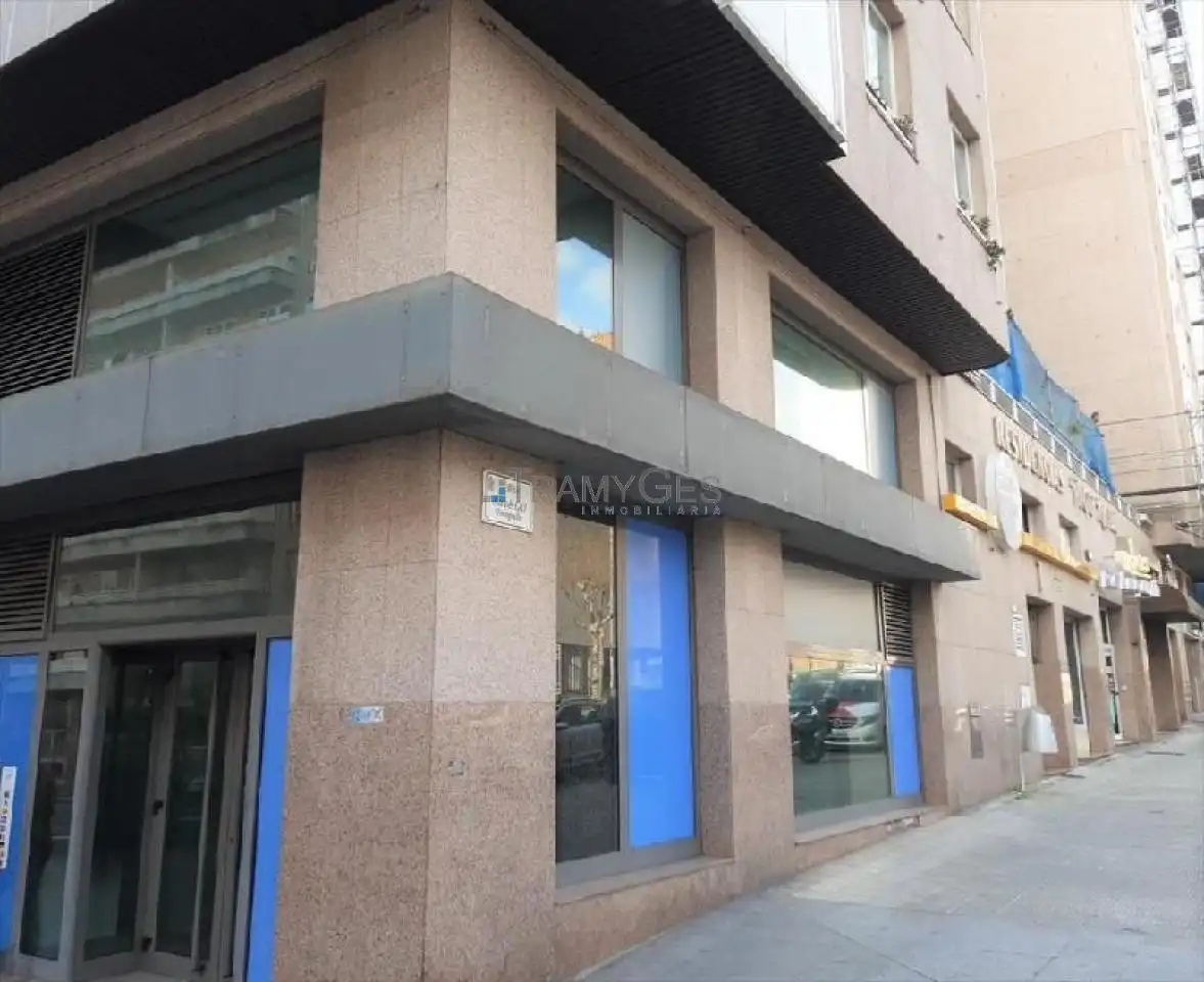 Local comercial en venda a AVENIDA FLORIDA