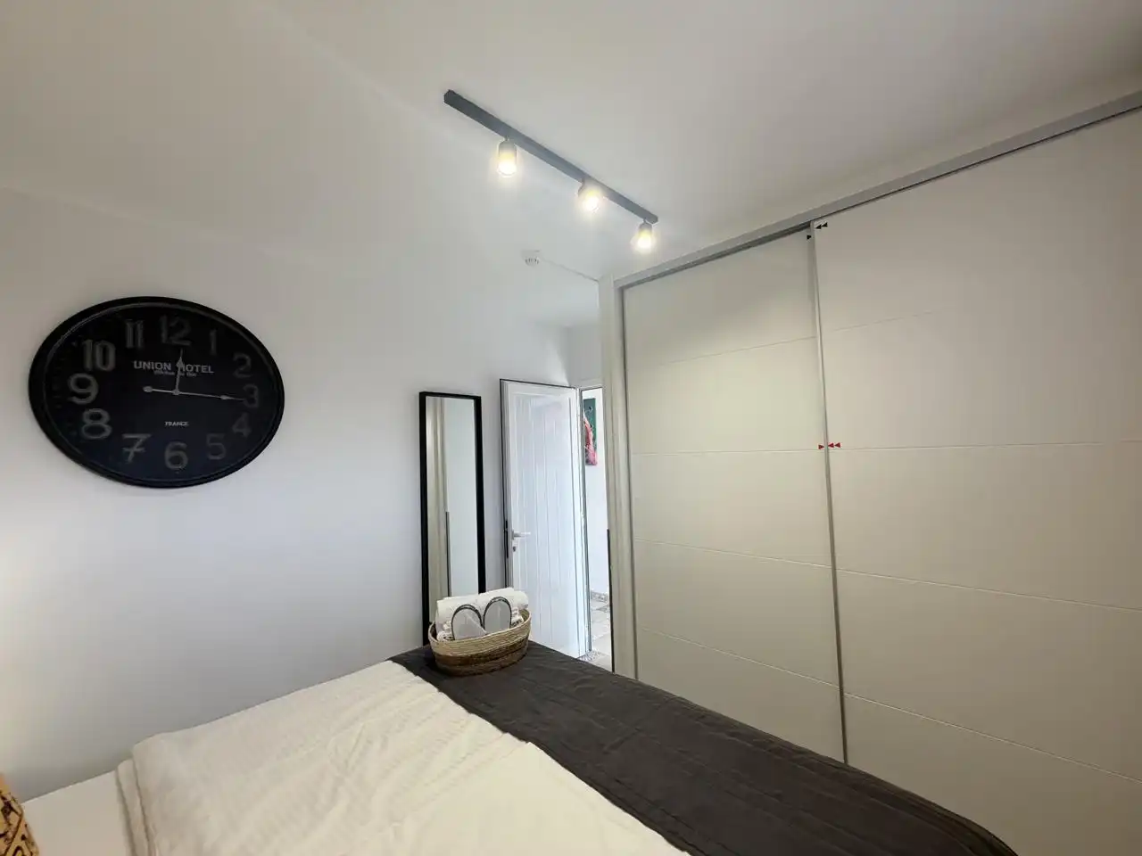 Dormitori de Apartament en venda en Playa del Inglés