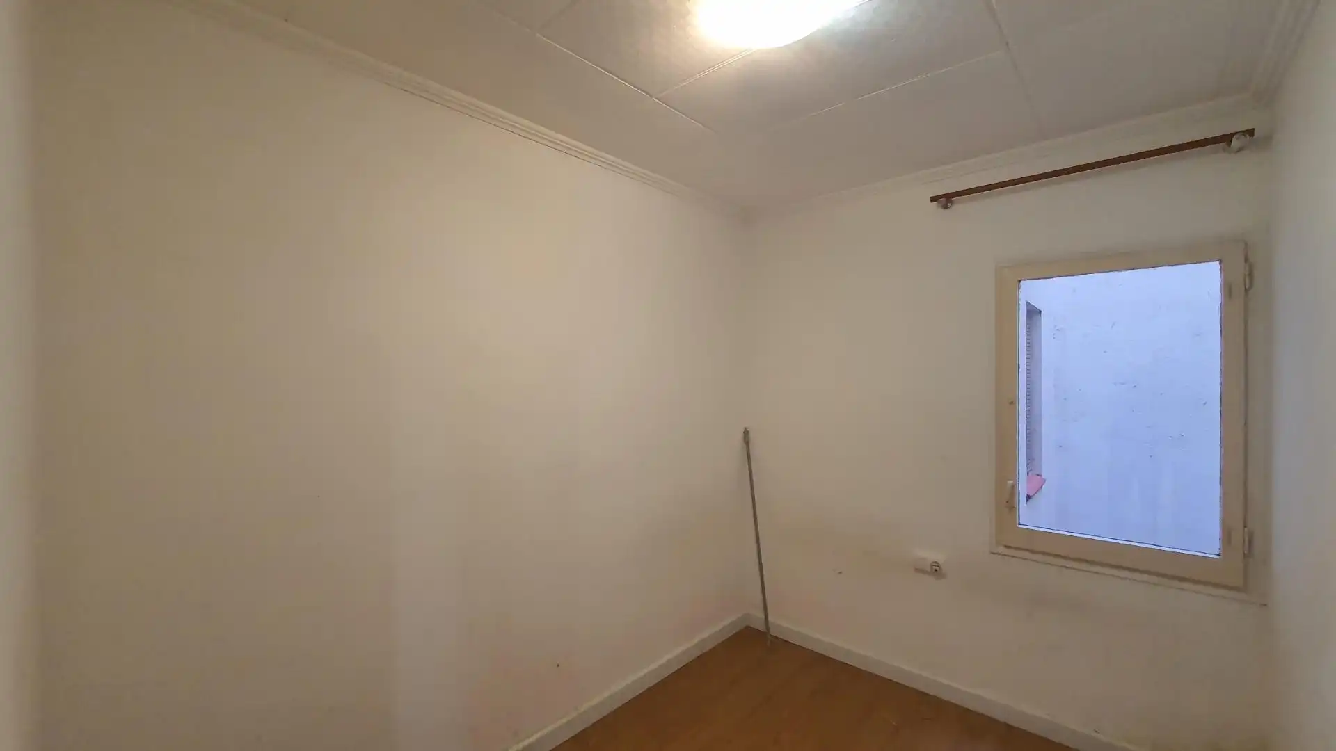 Flat for sale in Canet de Mar  with Air Conditioner, Parquet flooring and Balcony