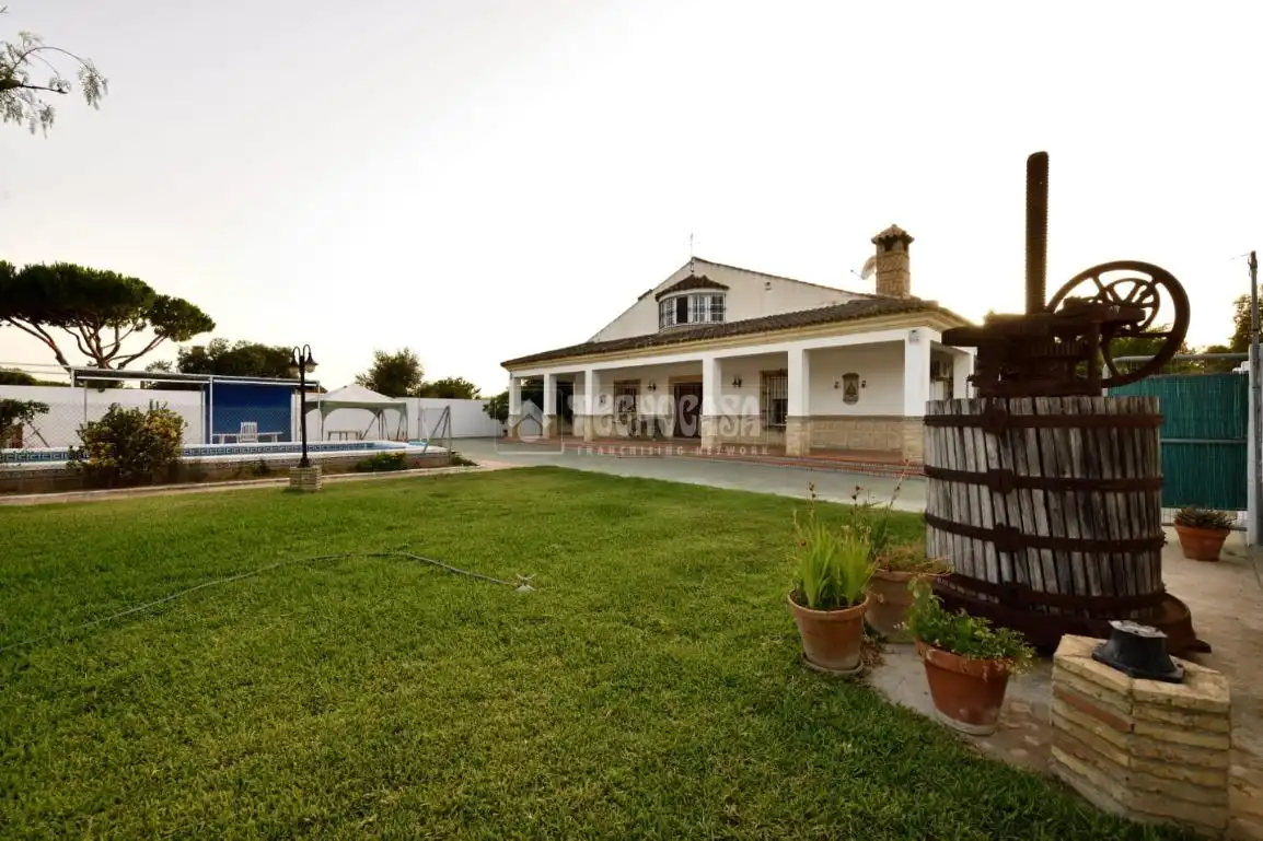 Garden of Houses for sale in El Puerto de Santa María