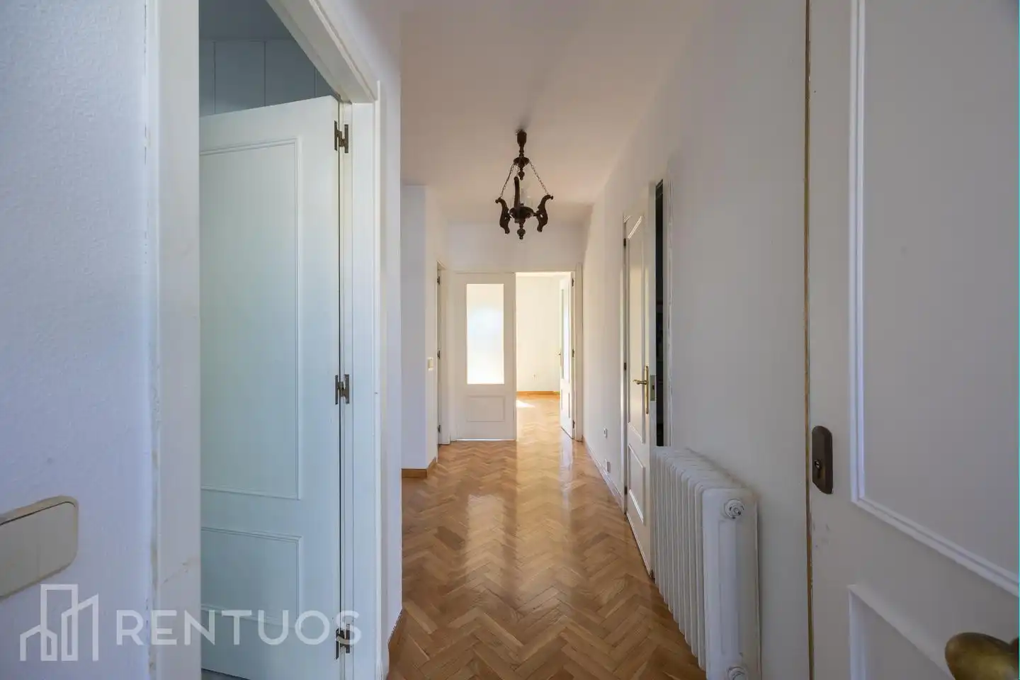 Casa o xalet de lloguer a De Margarita Nelken, Parquelagos - Puente Nuevo