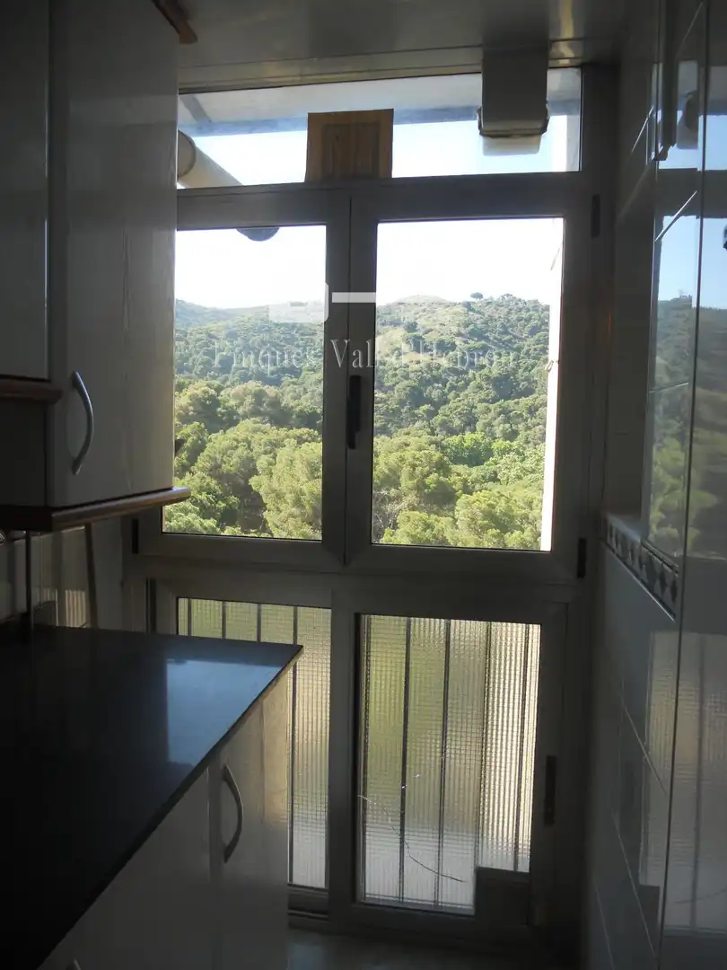 Habitación de Piso en venta en Barcelona con Terraza y Balcón