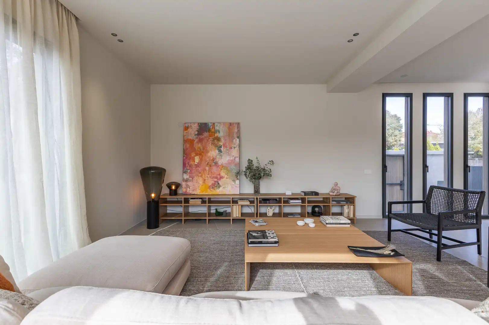 Living room of Houses for sale in Sant Cugat del Vallès  with Air Conditioner, Heating and Private garden