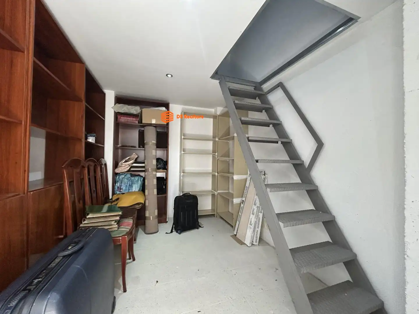 Flat for rent in Madrid  with Heating, Terrace and Storage room
