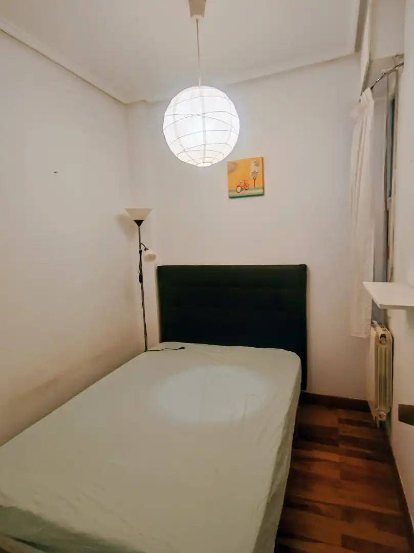 Bedroom of Apartments for sale in Bilbao   with Heating, Storage room and Furnished