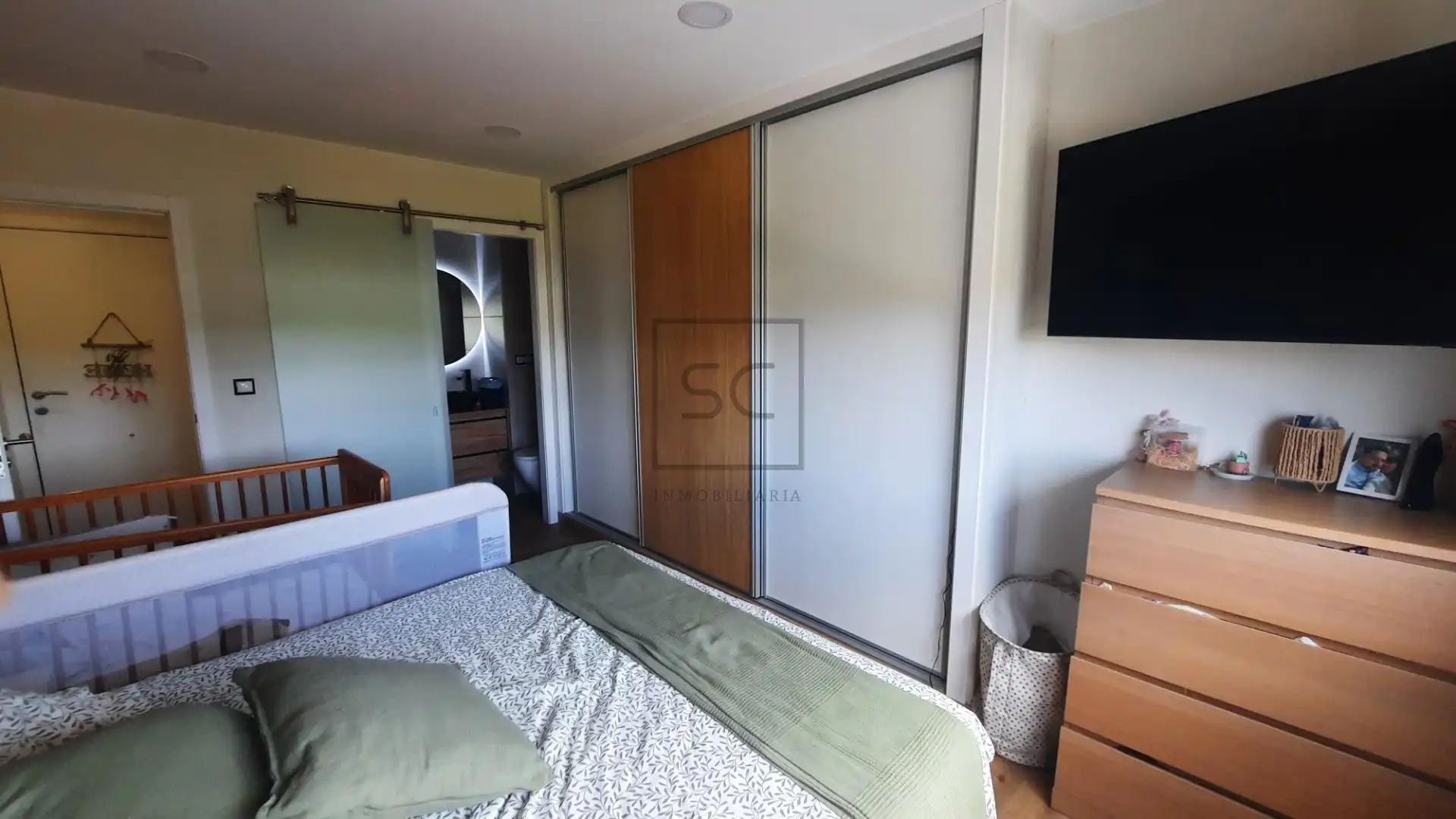 Schlafzimmer von Wohnung zum Verkauf in Narón mit Heizung, Abstellraum und Möbliert