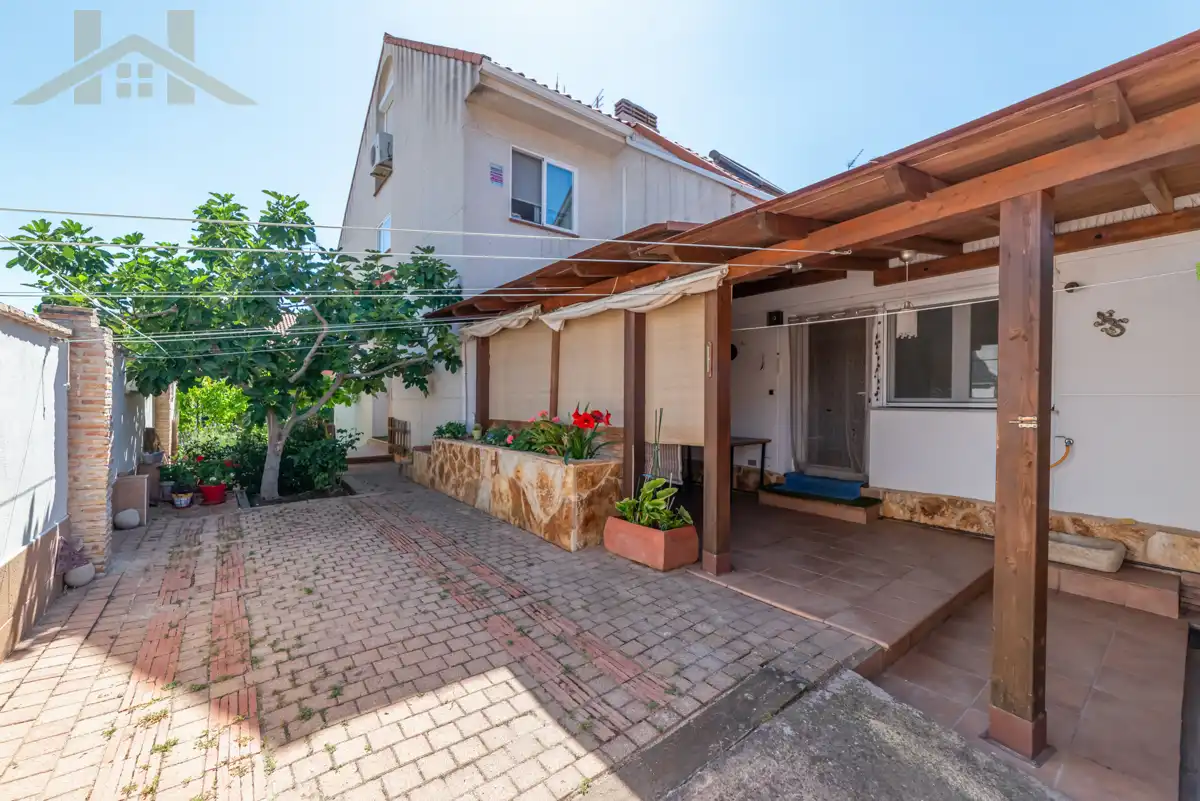 Villa avec terrasse à vendre à Calle Salvador Dalí, imagen 4