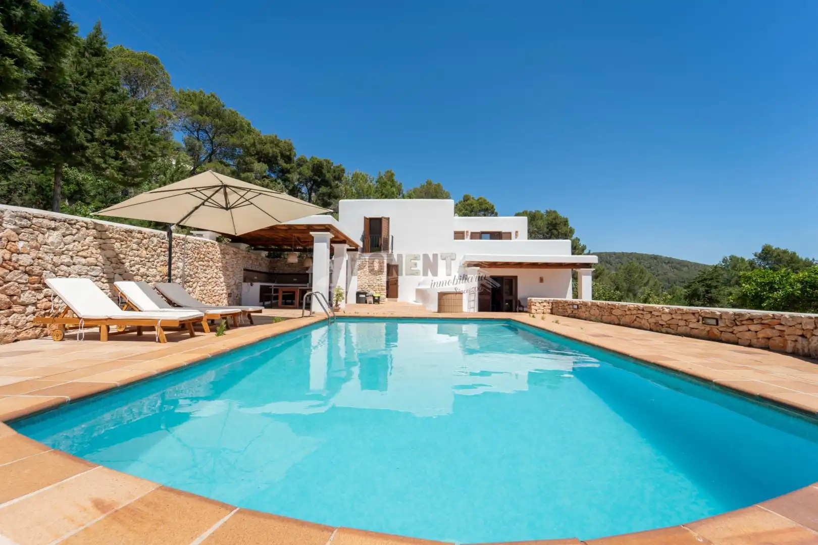 Vista exterior de Casa o chalet de alquiler en Sant Josep de sa Talaia con Aire acondicionado, Calefacción y Jardín privado