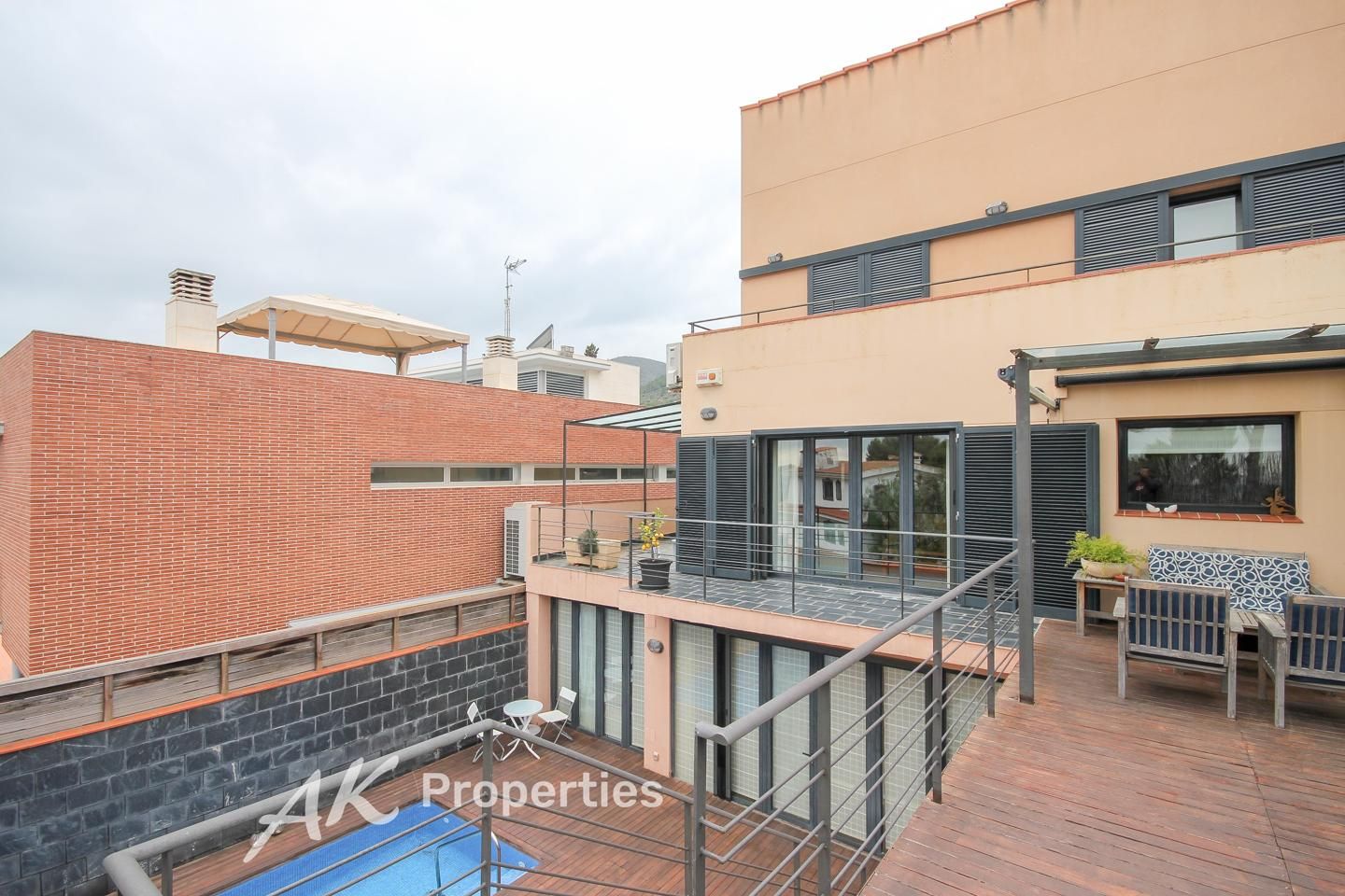 Exterior view of House or chalet for sale in Castelldefels  with Air Conditioner, Heating and Private garden
