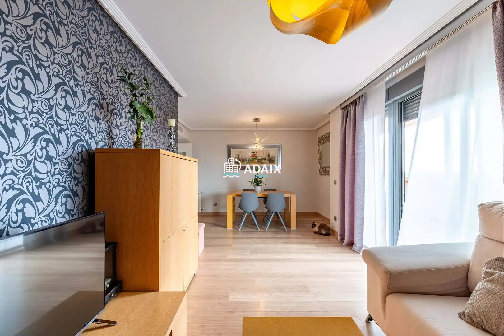 Wohnzimmer von Dachboden zum Verkauf in Cáceres mit Klimaanlage, Heizung und Terrasse