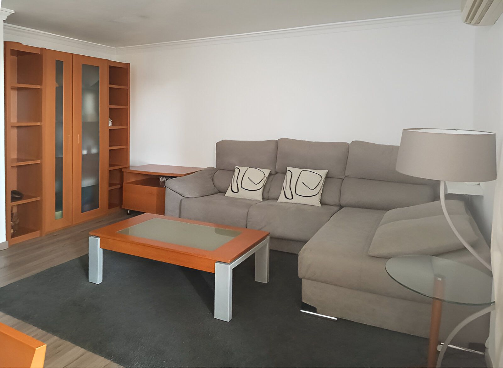 Sala de estar de Apartamento en venta en Estepona con Aire acondicionado, Terraza y Piscina