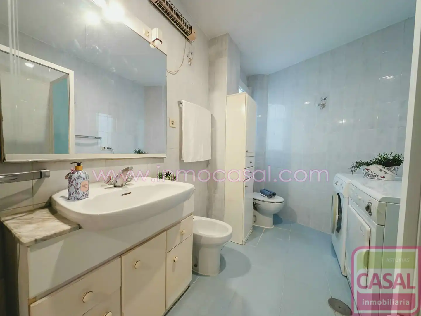 Flat for sale in AVENIDA DE COLON, Masip