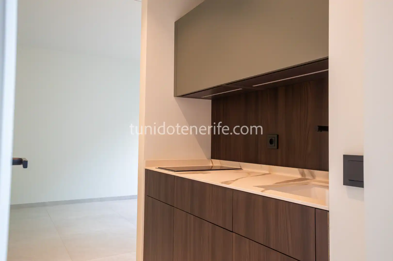 Casa amb terrassa en venda a Playa de San Juan, imagen 47