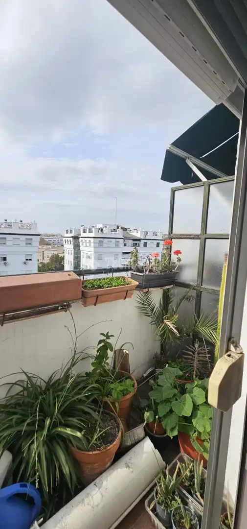 Balcony of Flat for sale in Sevilla  with Air Conditioner and Terrace
