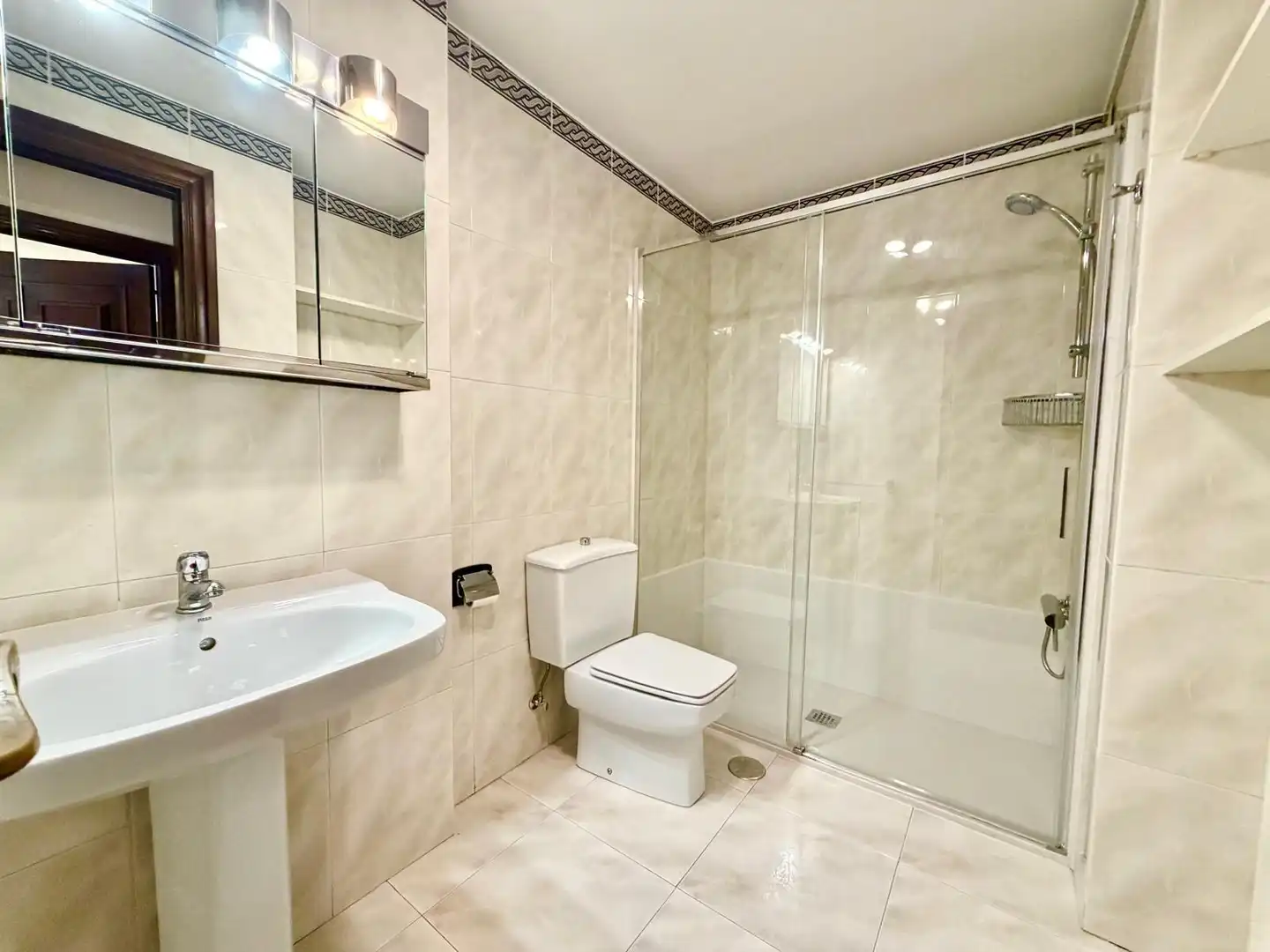 Flat for rent in Monjardín, Milagrosa