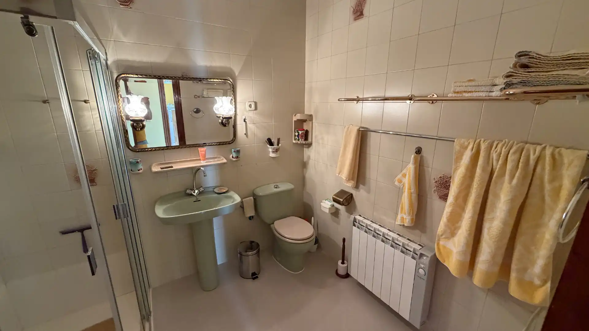 Badezimmer von Wohnung zum Verkauf in Torrox mit Terrasse, Möbliert und Gemeinschaftspool