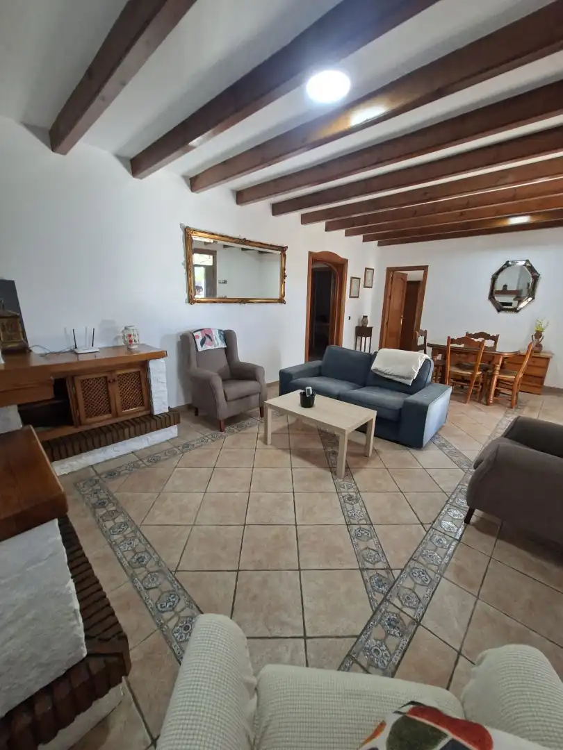 Sala de estar de Casa o chalet de alquiler en Alhaurín El Grande con Aire acondicionado, Jardín privado y Terraza