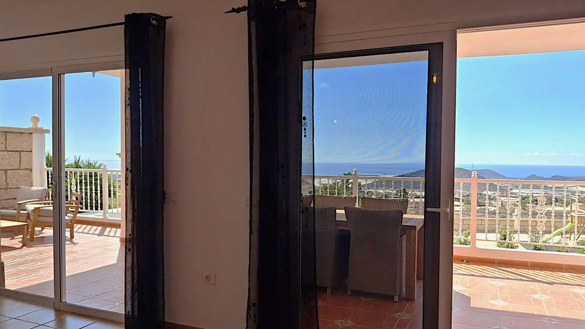 Habitación de Casa o chalet en venta en Arona con Aire acondicionado, Jardín privado y Terraza