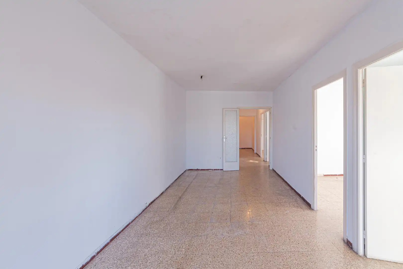Appartement compact avec ascenseur à vendre à Ametllers - Poble-Sec, imagen 3