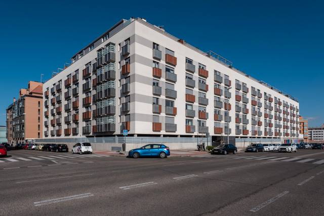 Garaje en Alquiler en San Juan De Ortega, 20 en Las Tablas